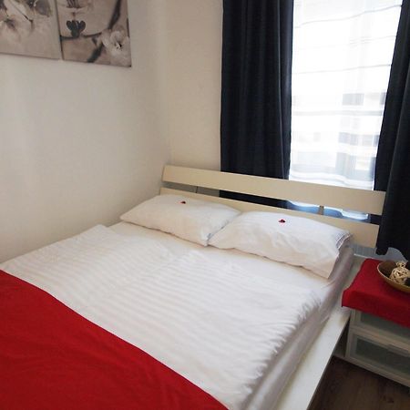 Checkvienna - Ruedengasse Apartment Exterior photo